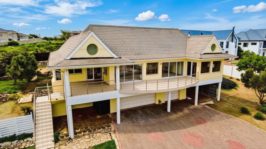 5 Bedroom Property for Sale in Myburgh Park Western Cape